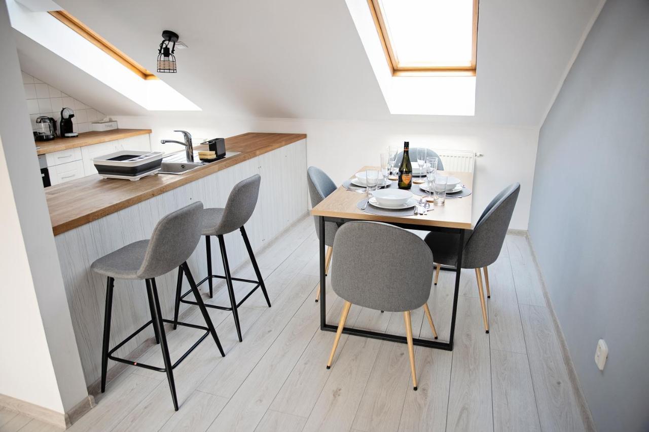 Cozy Modern Apartment In The Old Town - Hlavna Street Кошице Екстериор снимка