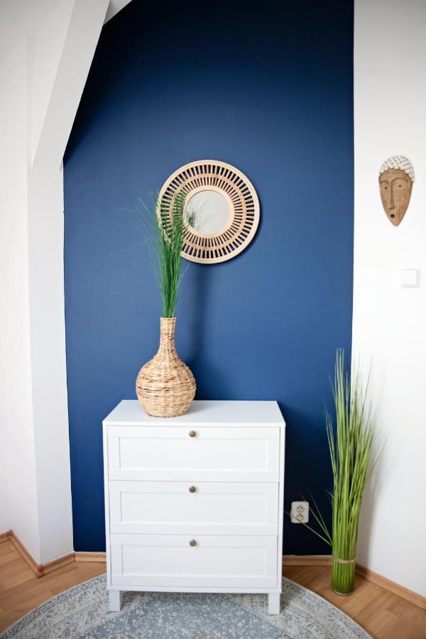Cozy Modern Apartment In The Old Town - Hlavna Street Кошице Екстериор снимка