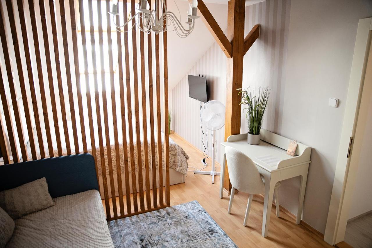 Cozy Modern Apartment In The Old Town - Hlavna Street Кошице Екстериор снимка